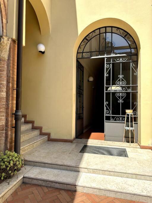 Appartement Casa Petrucci 2 Centro Storico à Forlì Extérieur photo